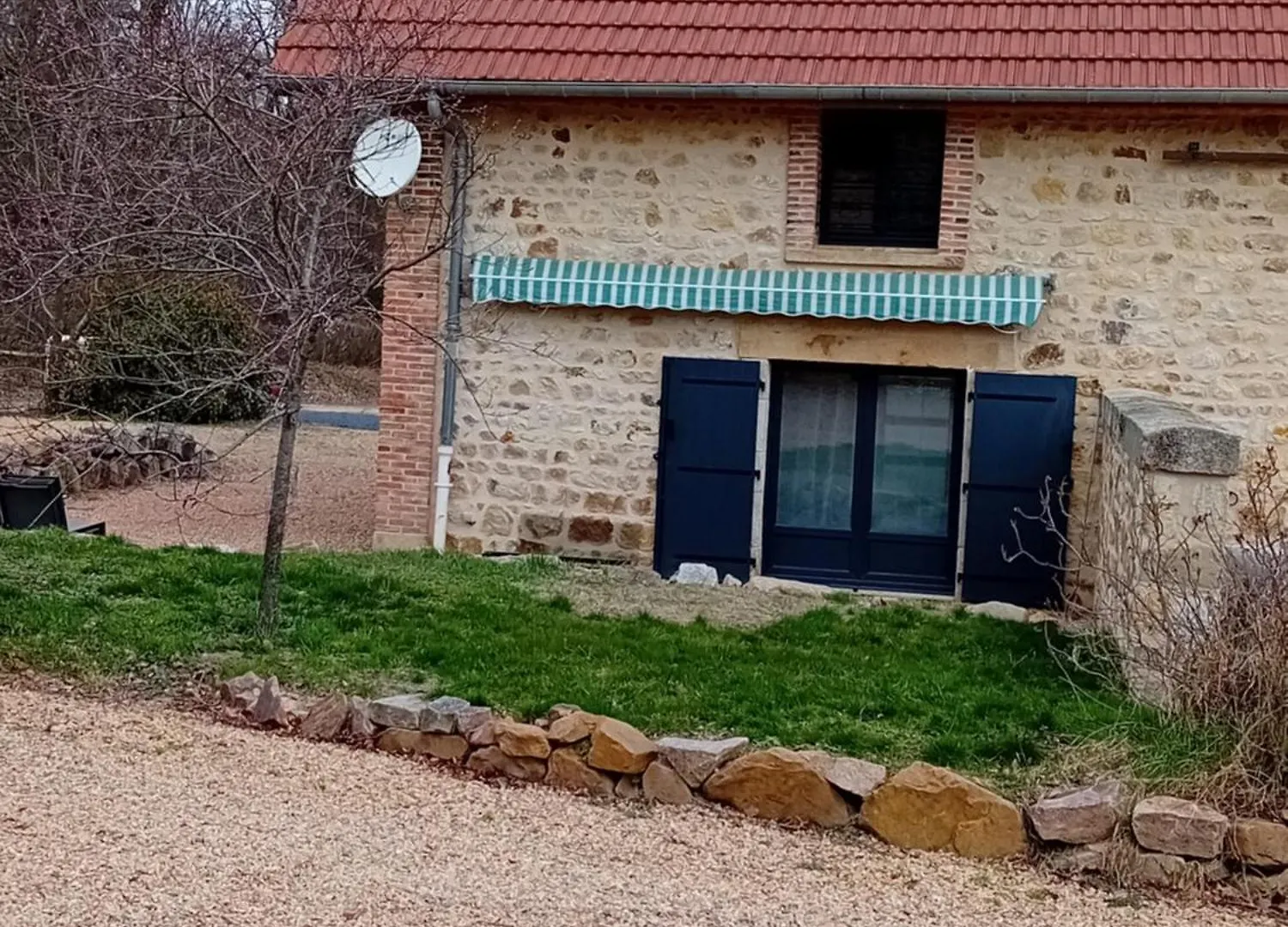 Maison De Campagne Glaine-Montaigut 0*,  France